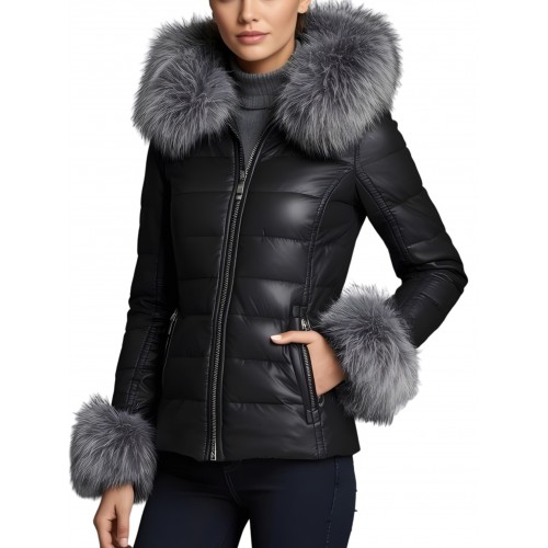Doudoune courte cuir femme en agneau noir avec capuche bords et manchons poignets en renard argenté modèle Excella
