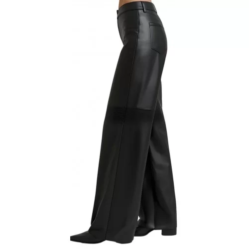 Pantalon femme coupe oversize en cuir d'agneau modèle Aménoa