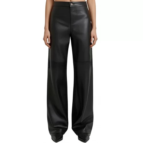 Pantalon femme coupe oversize en cuir d'agneau modèle Aménoa