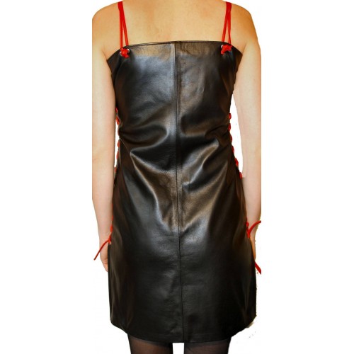 Robe en cuir d'agneau noir avec lacets rose modèle Pricy