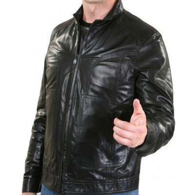 Woman leather pant model Dona