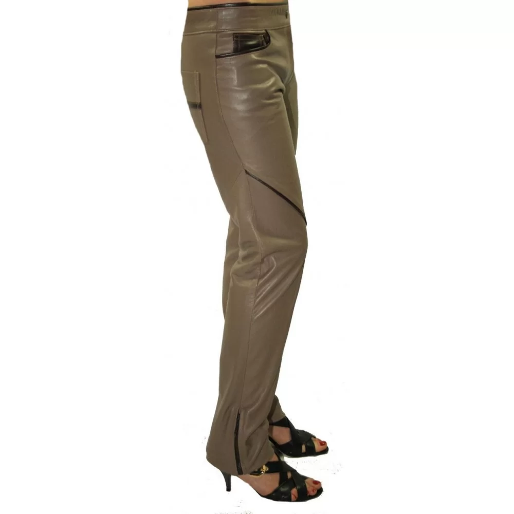 Pantalon en cuir d'agneau couleur taupe modèle Nina