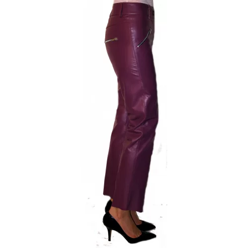 Pantalon cuir femme court agneau violet modèle Balika