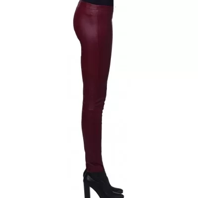 Pantalon legging sans poches ni ceinture cuir agneau stretch bordeaux femme modèle feline