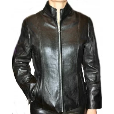 Blouson cuir modèle Cyntia agneau noir
