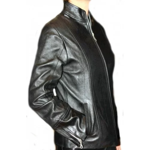 Blouson cuir modèle Cyntia agneau noir