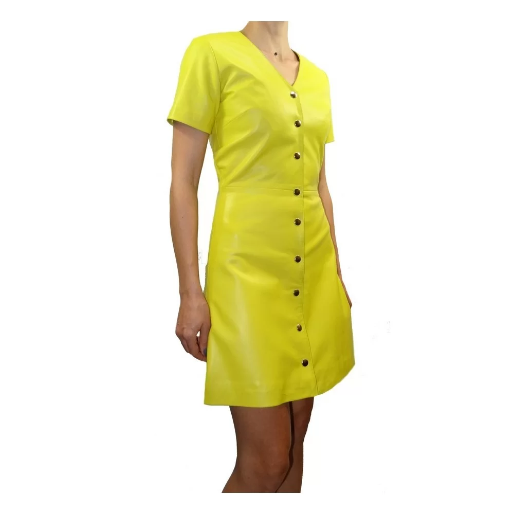 Robe cuir à pressions mi longue agneau couleur jaune modèle Arigna