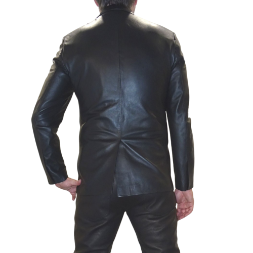 Blazer modèle Rilne en cuir agneau noir col python rouge