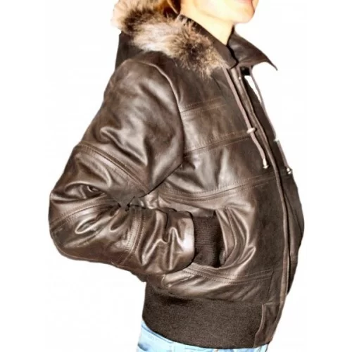 Blouson en cuir femme capuche amovible bors fourrure synthétique modèle Carmélia