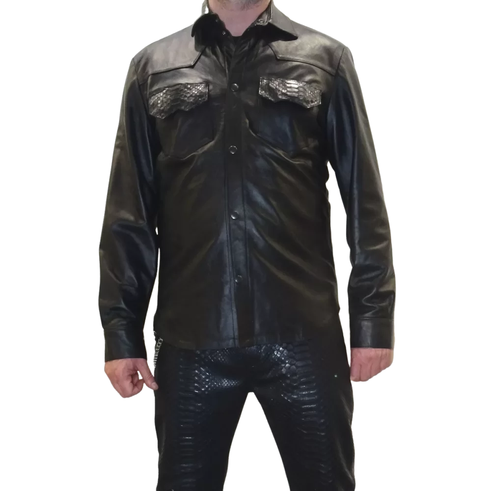 Chemise modèle Michak en agneau plongé noir et poches en python véritable noir