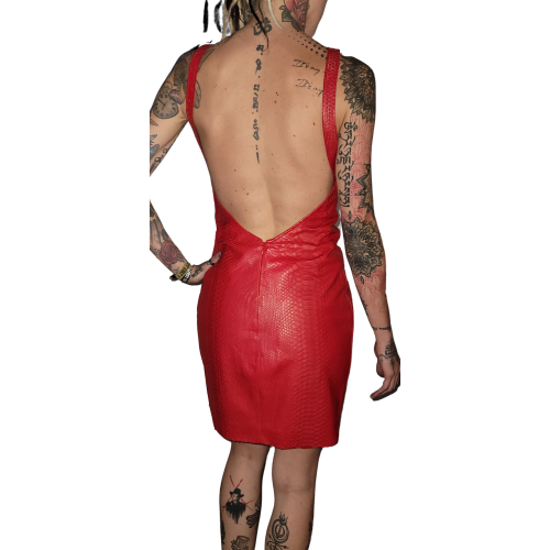 Robe modèle Béatricia en python véritable couleur rouge