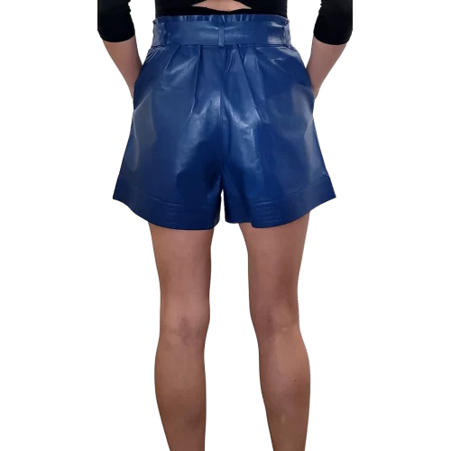 Short modèle Lucila en agneau couleur bleu