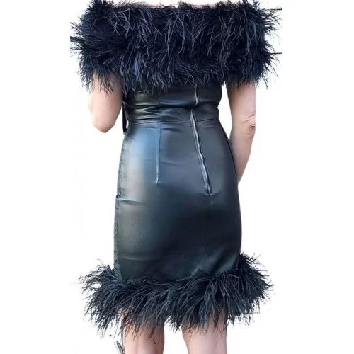 Robe en cuir d'autruche véritable agneau noir et plumes d'autruche véritables modèle Maéla