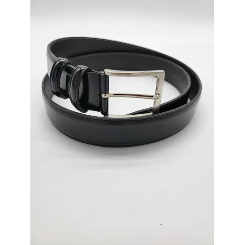 Ceinture en cuir de vachette couleur noire brillant