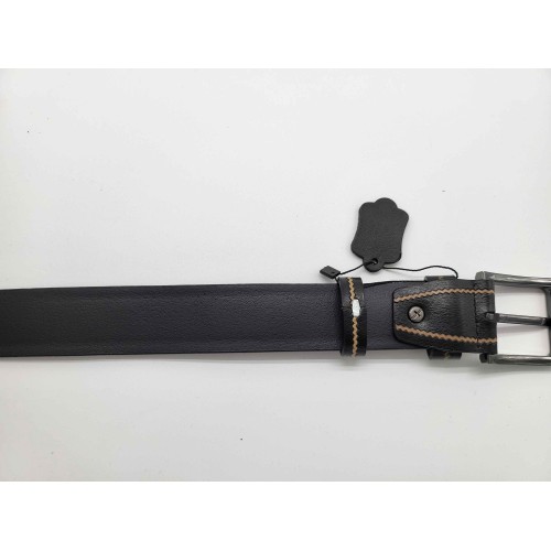 Ceinture en  cuir de vachette couleur noire liseret beige