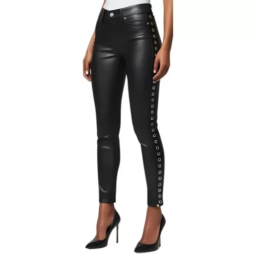 Pantalon jeans femme cuir d'agneau noir stretchavec rivets de chaque côté modèle Itiza