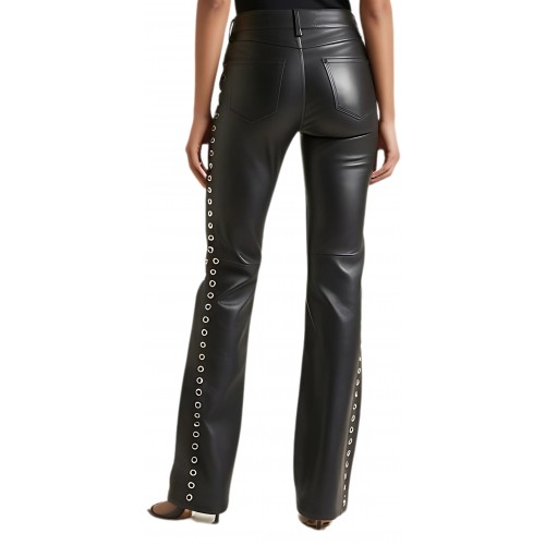 Pantalon cuir d'agneau plongé noir bas évasé  côtés oeillets métal modèle Narima