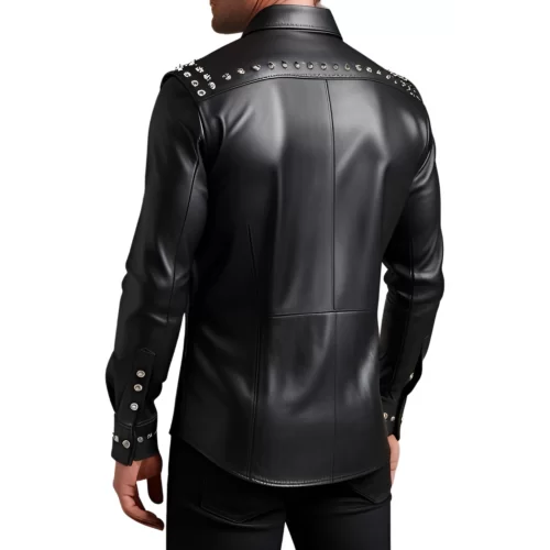 Chemise homme agneau cuir stretch noir avec rivets métal modèle Quirile