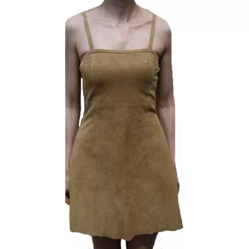 Robe en agneau velours couleur beige modèle Riva