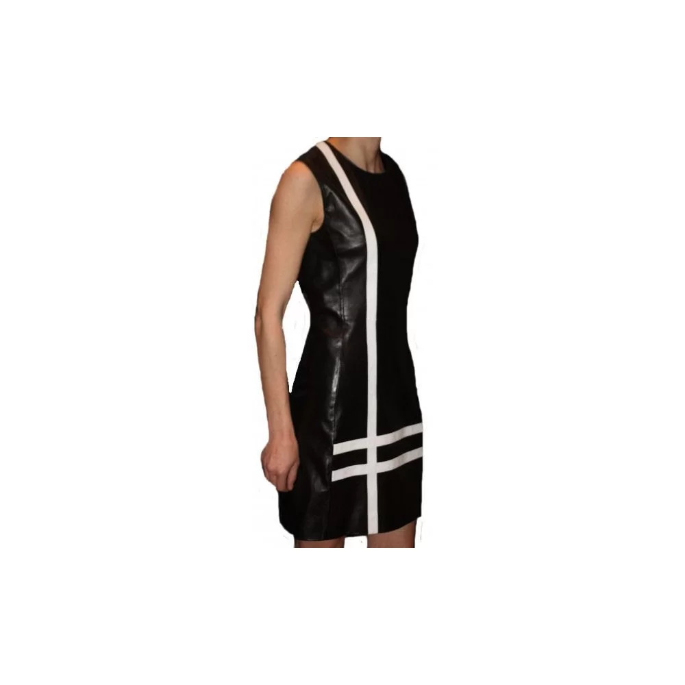Robe en cuir d'agneaux plongé bicolore noir et blanc modèle Linéa