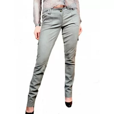 Pantalon cuir agneau stretch style cargo couleur grise modèle Caroline