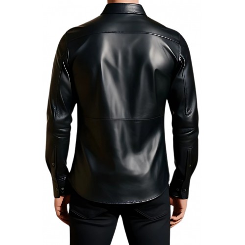 Chemise cuir agneau couleur noir fermée par boutons modèle Paolo