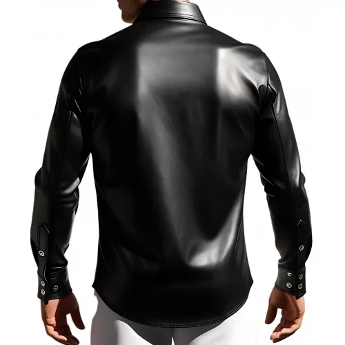 Chemise cuir agneau couleur noir fermée par boutons pressions rivets ronds métal sur les poches modèle Mirza