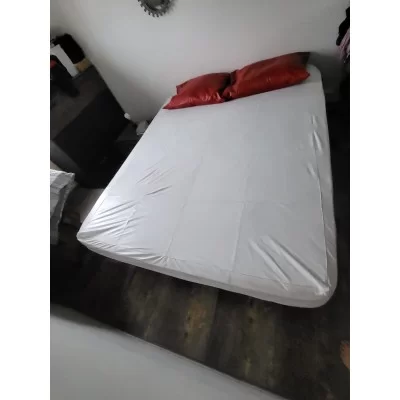 Drap housse lit double en cuir d'agneau blanc taille 140cm x 190cm