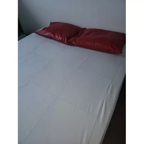 Drap housse lit double en cuir d'agneau blanc taille 140cm x 190cm