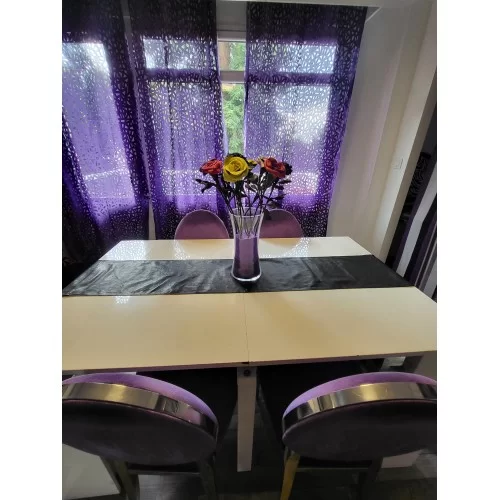 Chemin de table en cuir d'agneau noir dimensions 185cm x 30cm