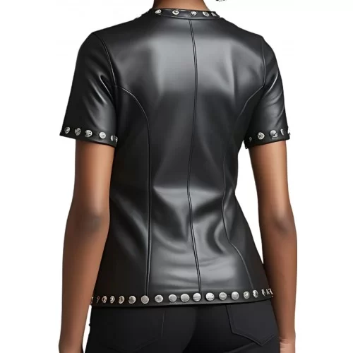 Tee shirt femme en cuir d'agneau noir avec rivets ronds en métal modèle Stanise