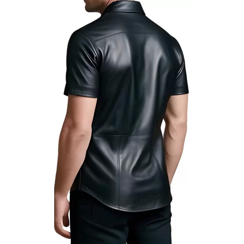 Chemise manches courtes en cuir noir d'agneau fermé par pressions en métal modèle Armandi