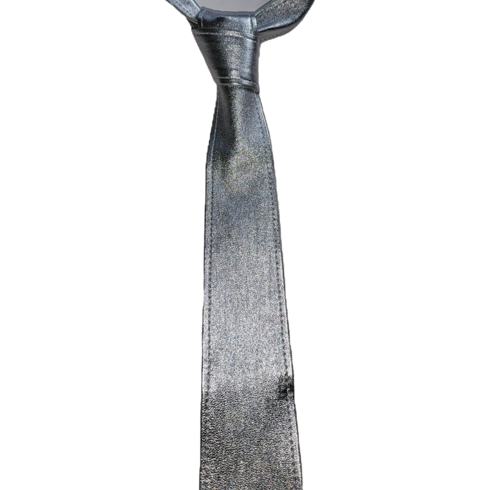 Cravate mi large en cuir d'agneau impression métal argent largeur au plus large en bas 5.5 cm à 6cm possibilité autres coloris