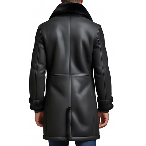 Trois quart homme extèrieur en mouton retourné façon cuir huilé intèrieur mouton noir modèle Louis